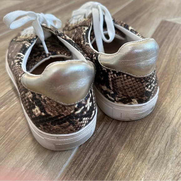 1901 Snake Print Leather Sneakers in Size 10 - Picture 6 of 11